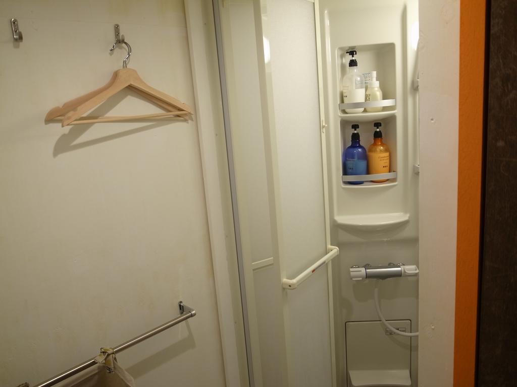 Kawaramachi Domitory Hotel Takamatsu Buitenkant foto